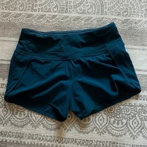 Lululemon Run Times Short 4-way Stretch 4"